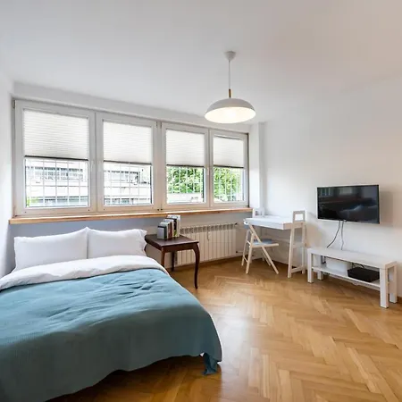 Royal Route Marvelous By Bookinghost *