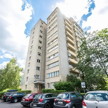 Royal Route Marvelous By Bookinghost * Warszawa